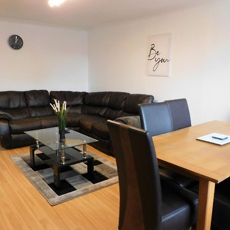 2 Bed Apt On Quiet Cul-De-Sac, Fab Location Paisley Esterno foto
