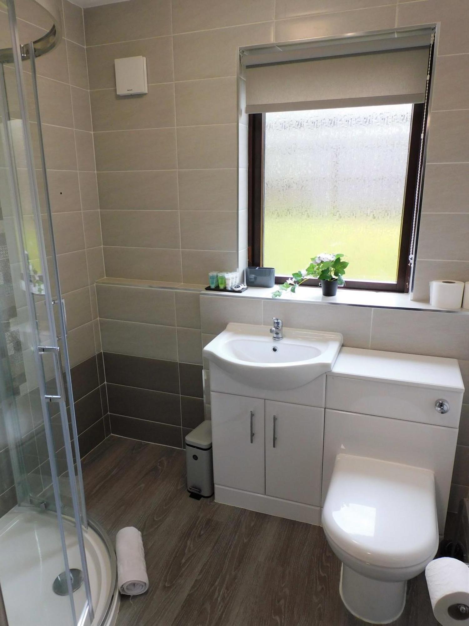 2 Bed Apt On Quiet Cul-De-Sac, Fab Location Paisley Esterno foto