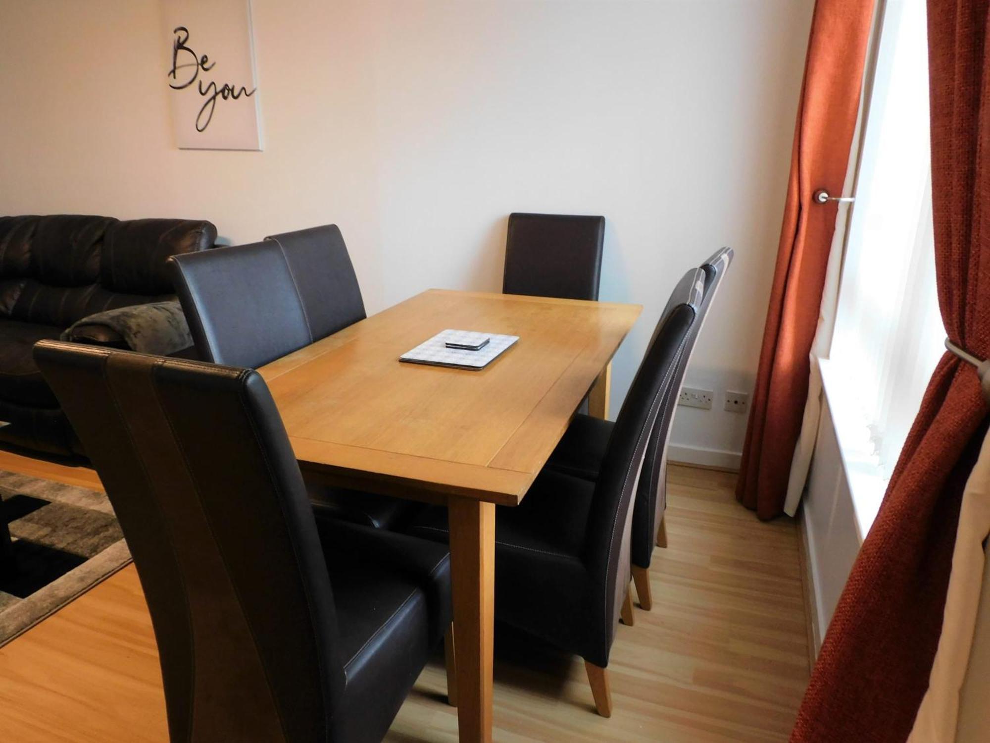 2 Bed Apt On Quiet Cul-De-Sac, Fab Location Paisley Esterno foto